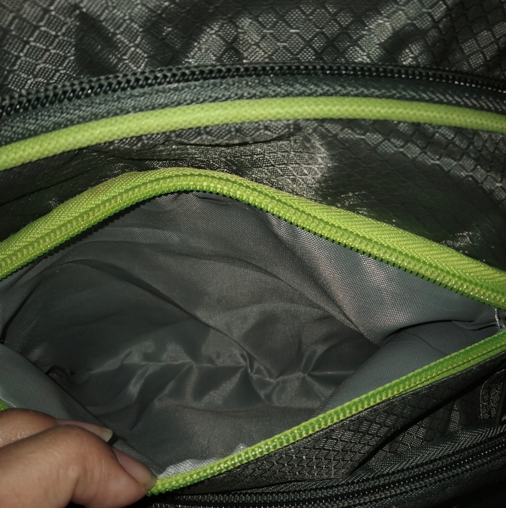 Backpack - Picture 6 of 6